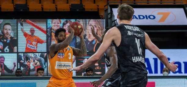 他们有足够 他们有足够